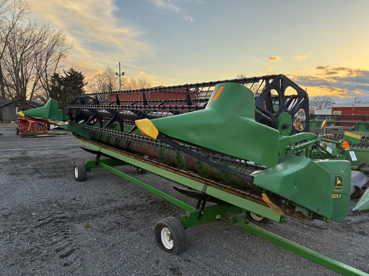 2000-john-deere-925-image-3