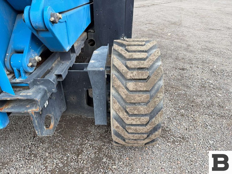 genie-gs-4390-scissor-lift-image-10