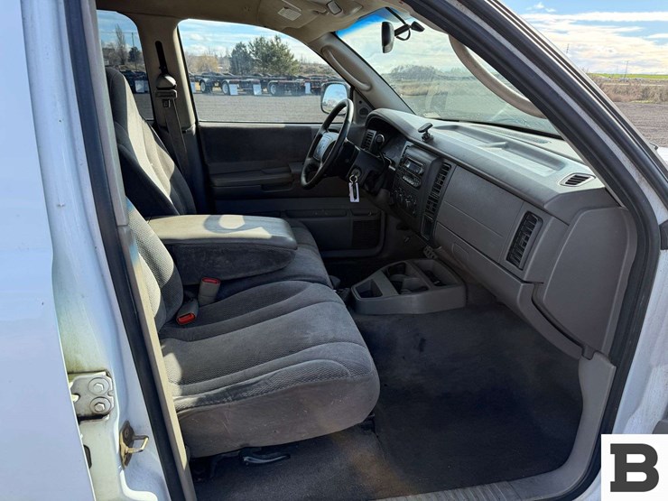 2001-dodge-dakota-image-22