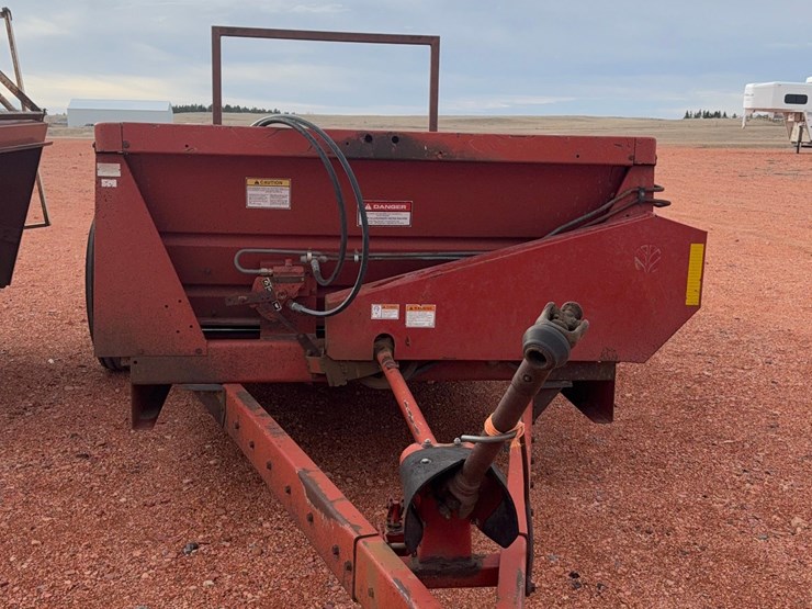 new-holland-195-image-6