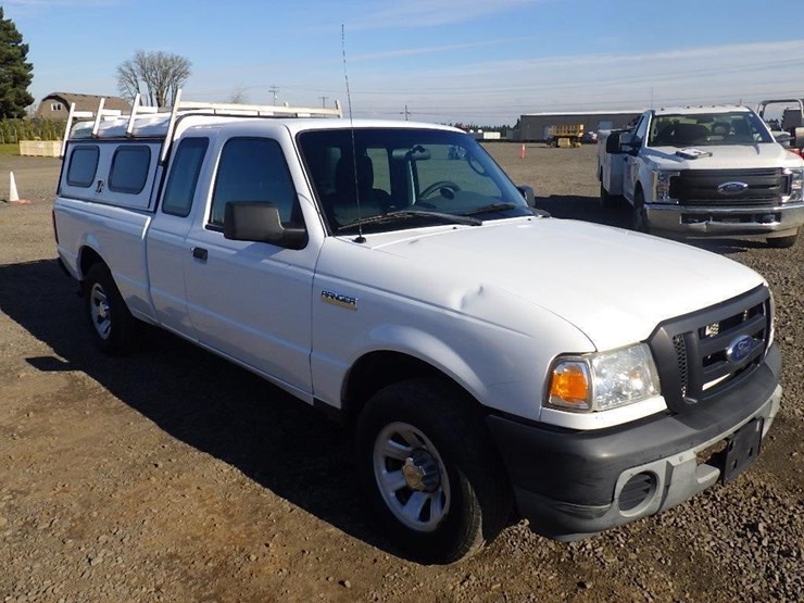 2011-ford-ranger-image-3