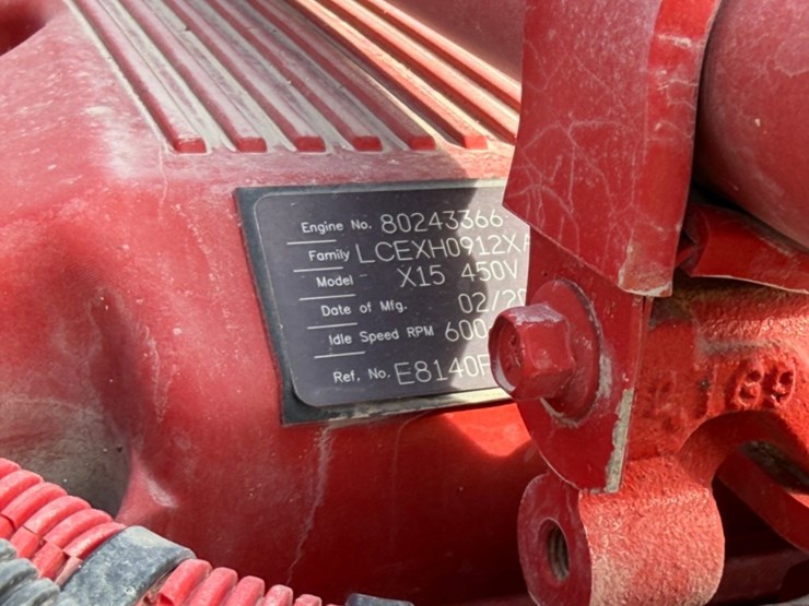 2021-peterbilt-367-image-15