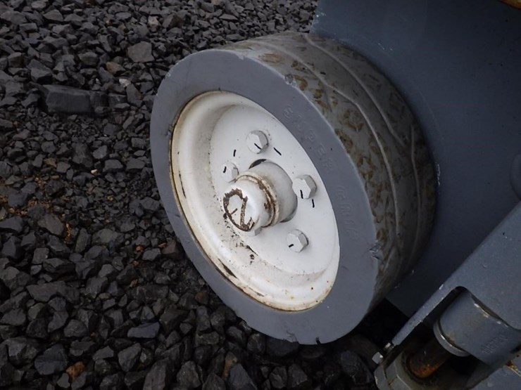 2013-skyjack-sjiii3219-image-19