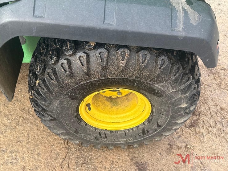 john-deere-gator-image-8