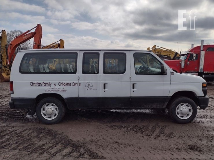 2008-ford-e150-image-3