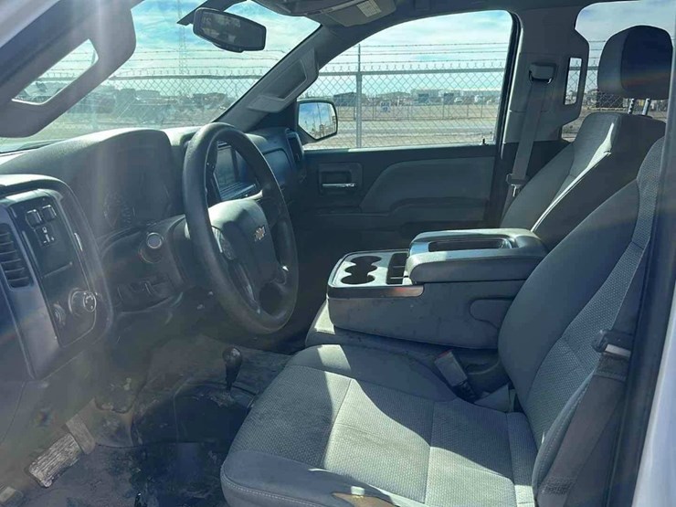 2016-chevrolet-silverado-2500hd-image-7