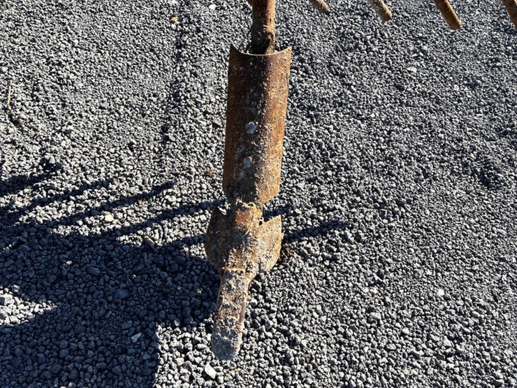 #114537-•-dmi-colter-champ-ii-9x-image-24