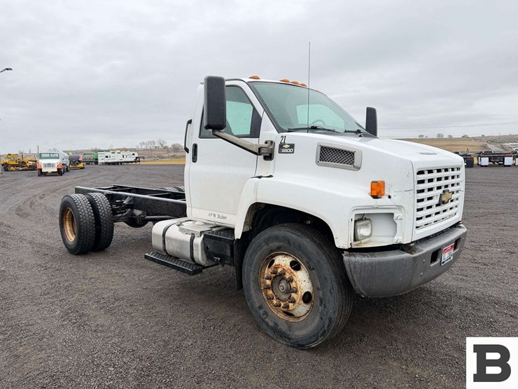 2005-chevrolet-kodiak-c6500-image-7