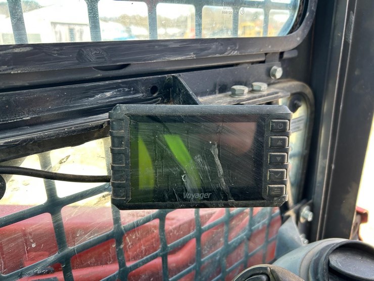 2021-kubota-svl97-2-image-27