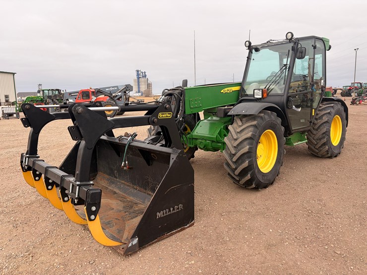 2006-john-deere-3420-image-1