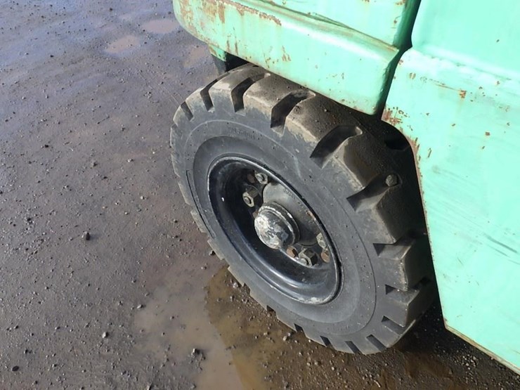 mitsubishi-fg40k-image-32