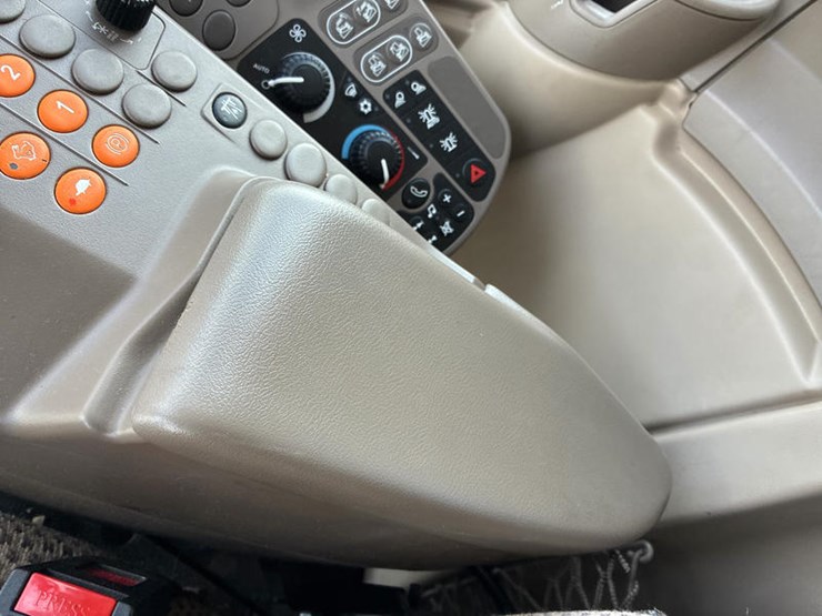 2015-john-deere-s670-image-105