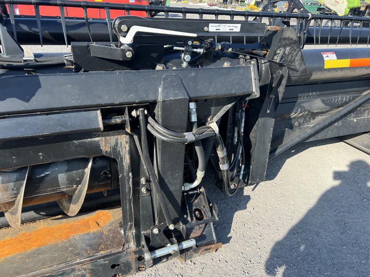 2009-mac-don-fd70-image-12