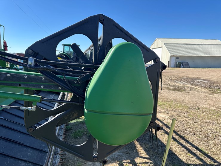 john-deere-630d-image-48