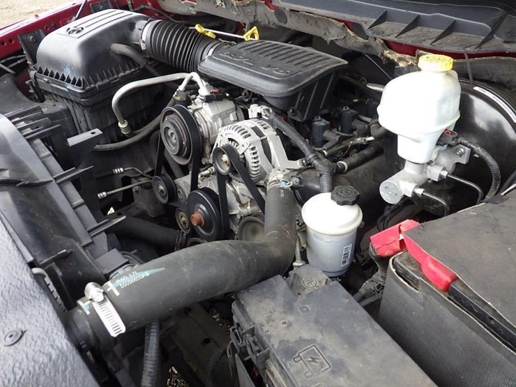 2011-dodge-1500-image-11