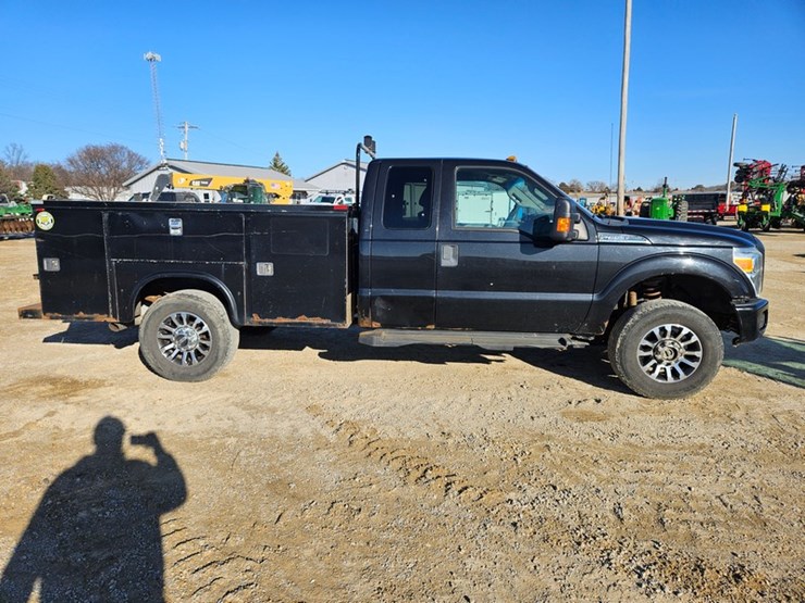 2012-ford-f350-image-8