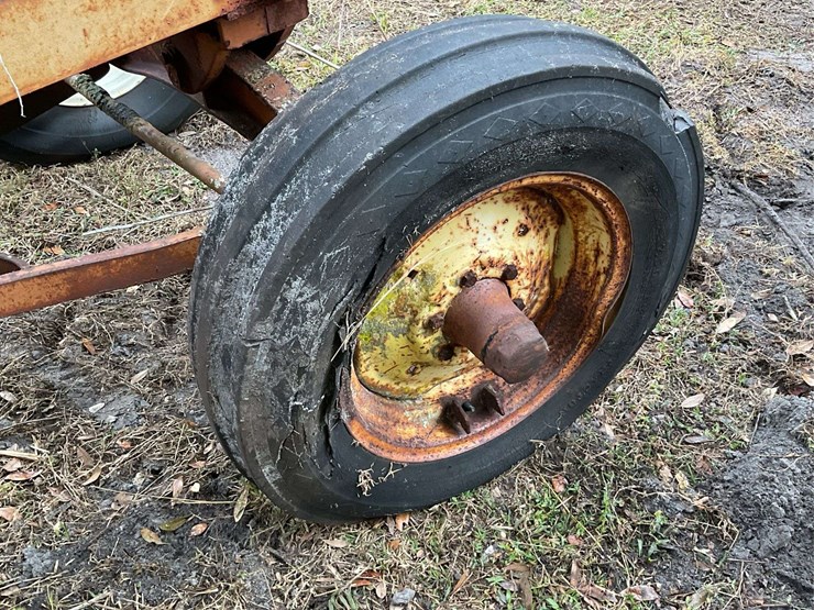 minneapolis-moline-g705-image-24