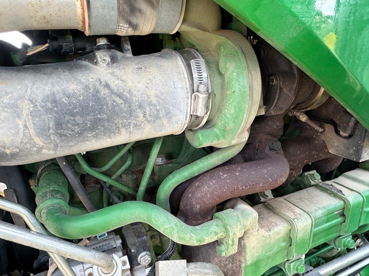 2011-john-deere-5090m-image-50