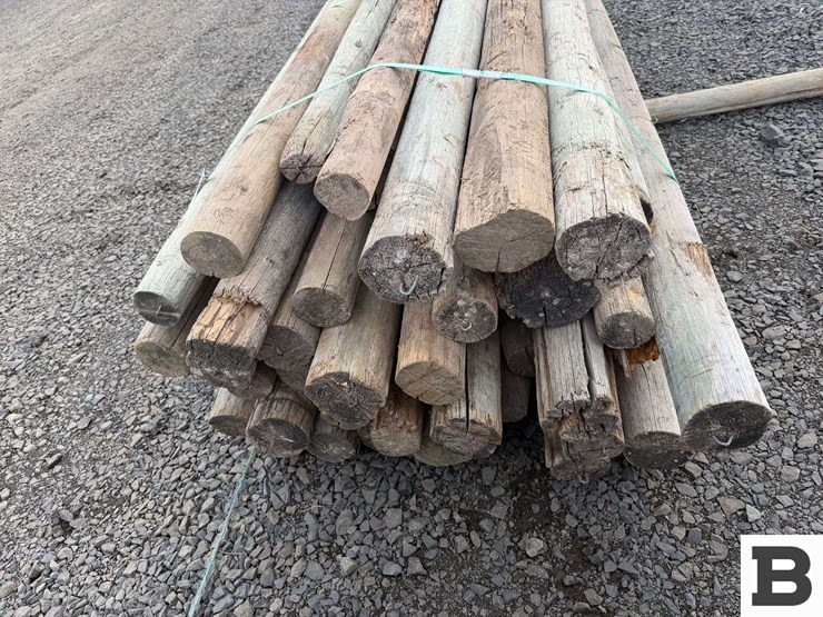 ..-wooden-posts-image-5