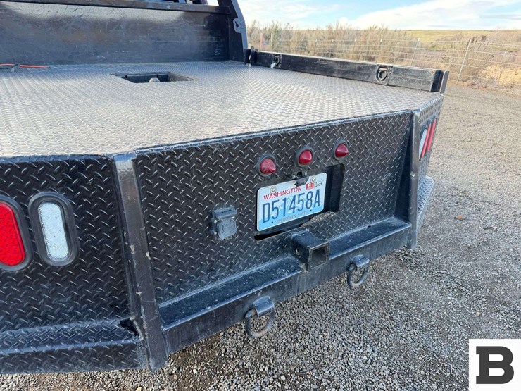 2015-dodge-2500-image-23