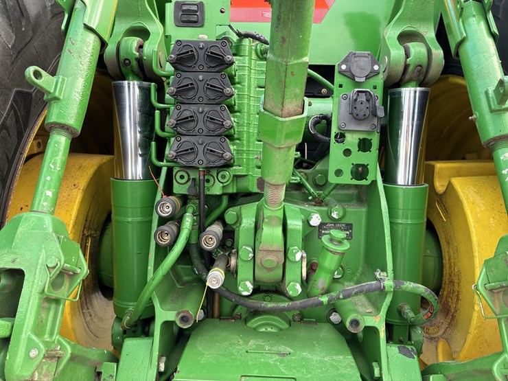 2006-john-deere-8430-image-29