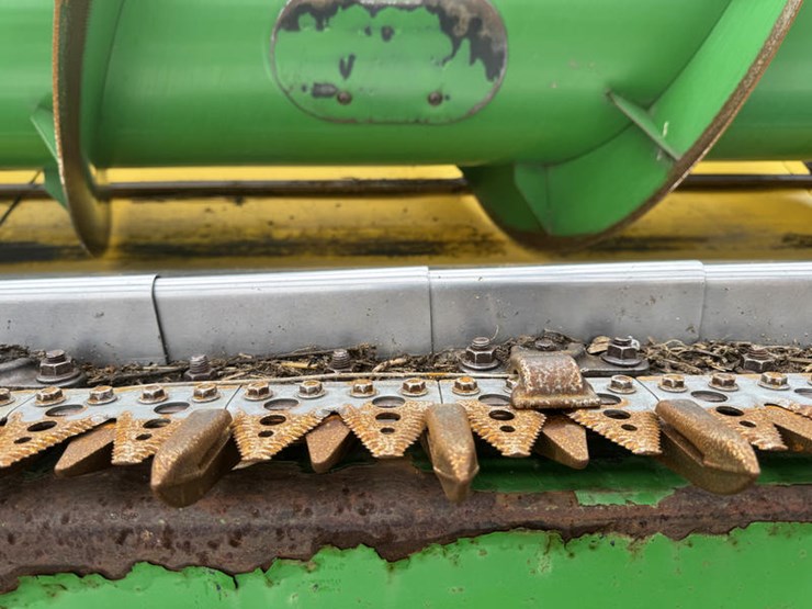 2004-john-deere-630f-image-14