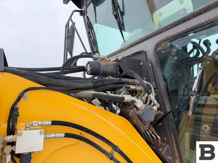 volvo-g726b-image-25