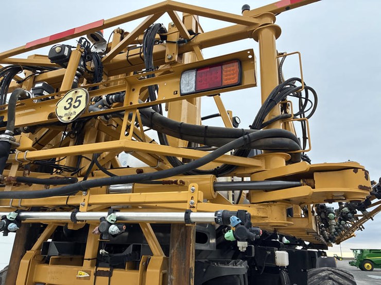 2015-ag-chem-rg1100-image-36