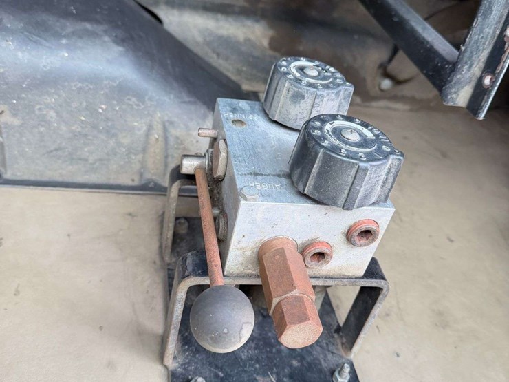 1991-international-2574-image-61