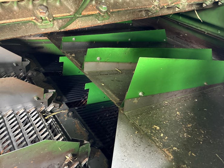 2011-john-deere-9670-sts-image-50