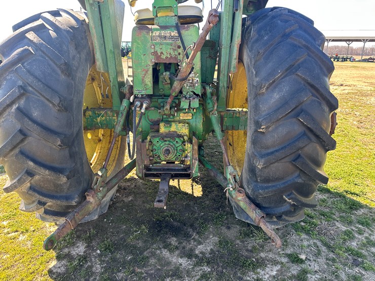 john-deere-4020-image-15
