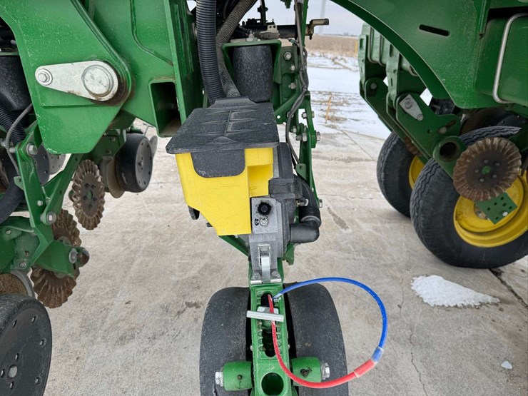 john-deere-1795-image-93