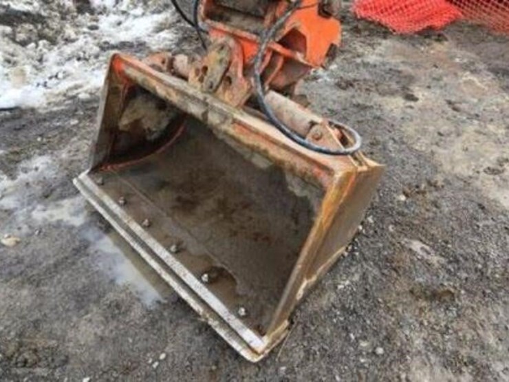 2021-kubota-kx080-4-image-15