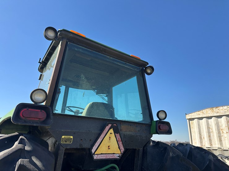 john-deere-4650-image-21