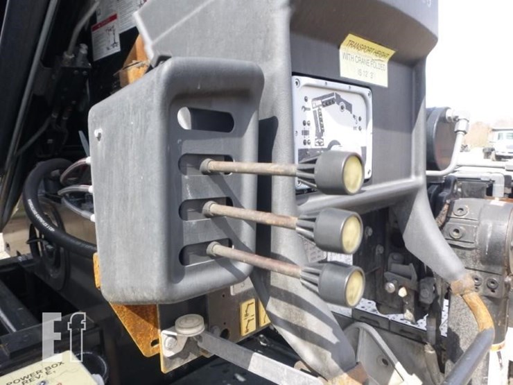 freightliner-coronado-122-image-37