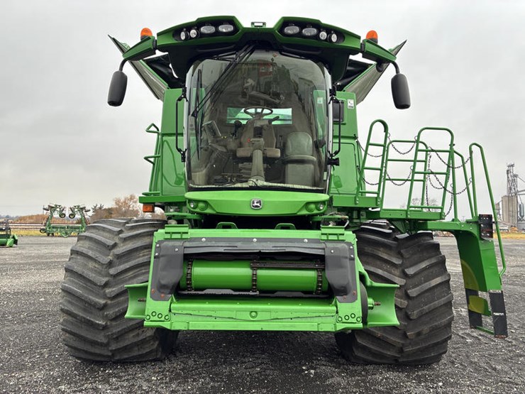 2014-john-deere-s680-image-10