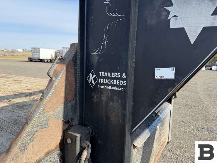 2014-pj-gooseneck-flatbed-trailer-image-20