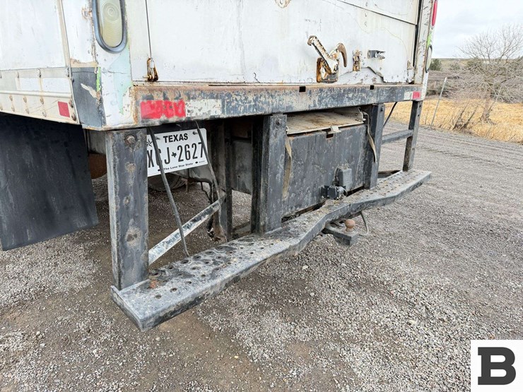 2006-international-durastar-4300-image-25