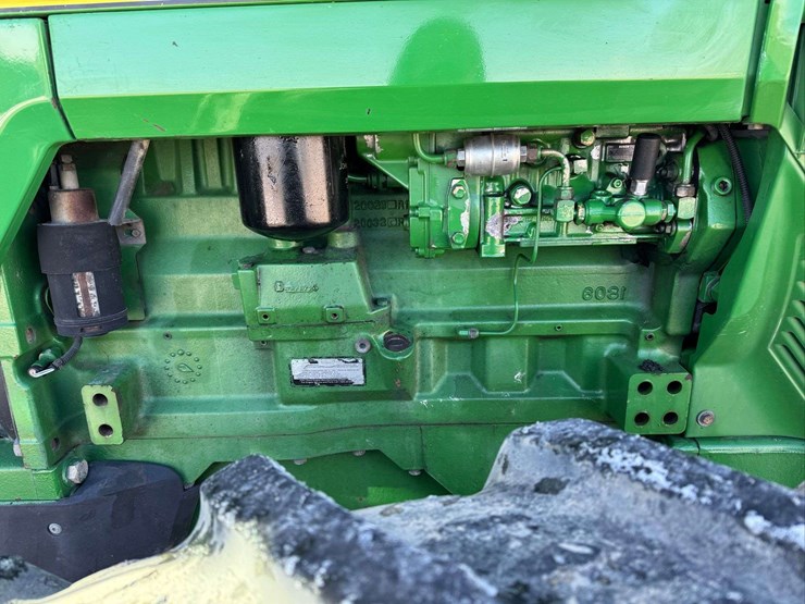 1998-john-deere-8100-image-19