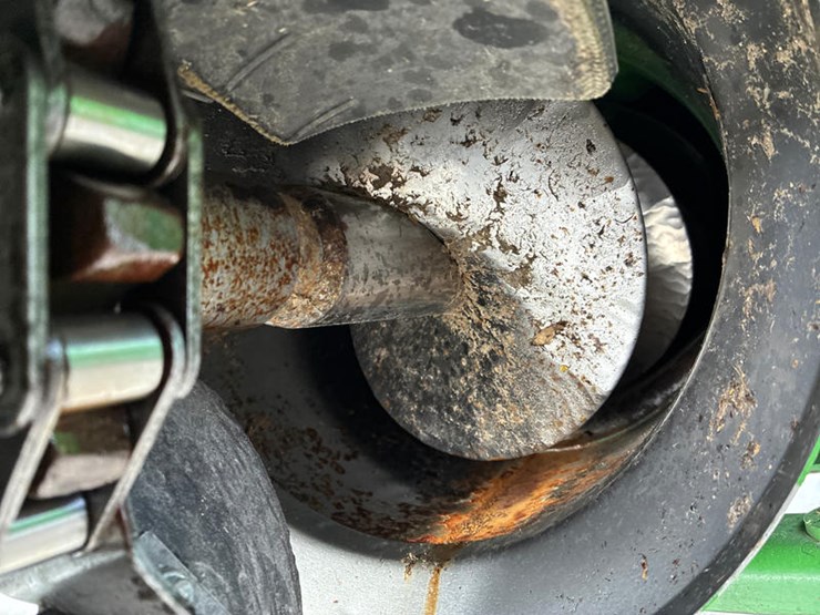 2015-john-deere-s680-image-79