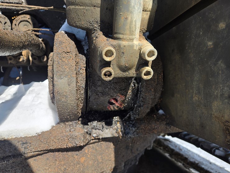 volvo-ec330-image-32