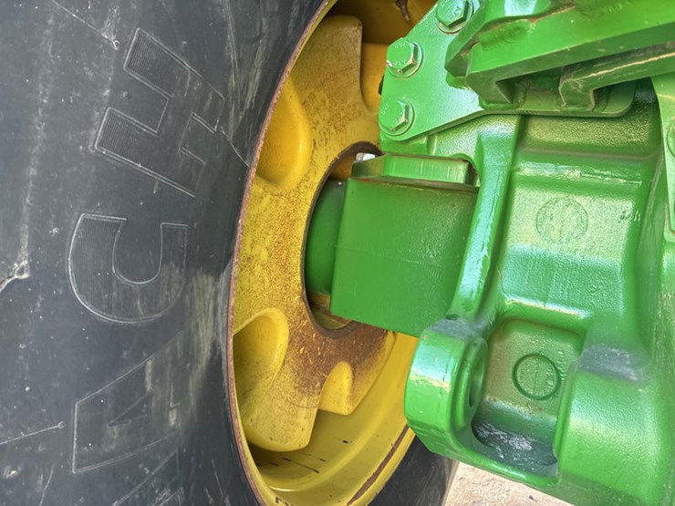 2013-john-deere-9510r-image-57