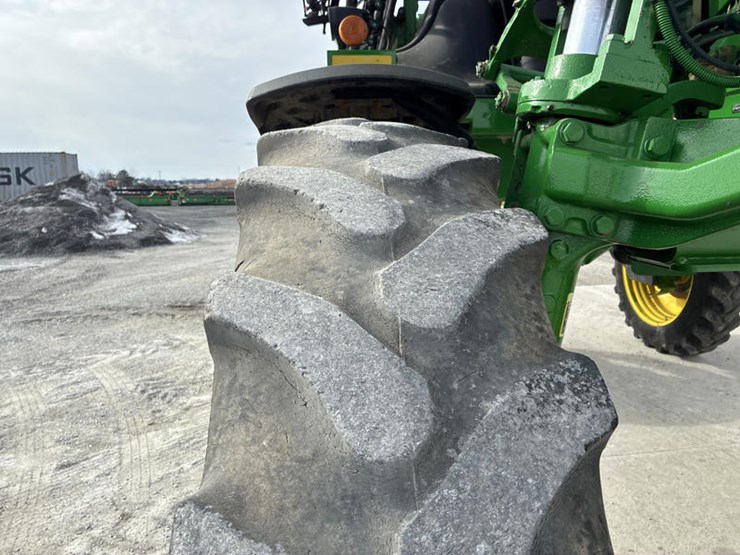 2014-john-deere-4830-image-54