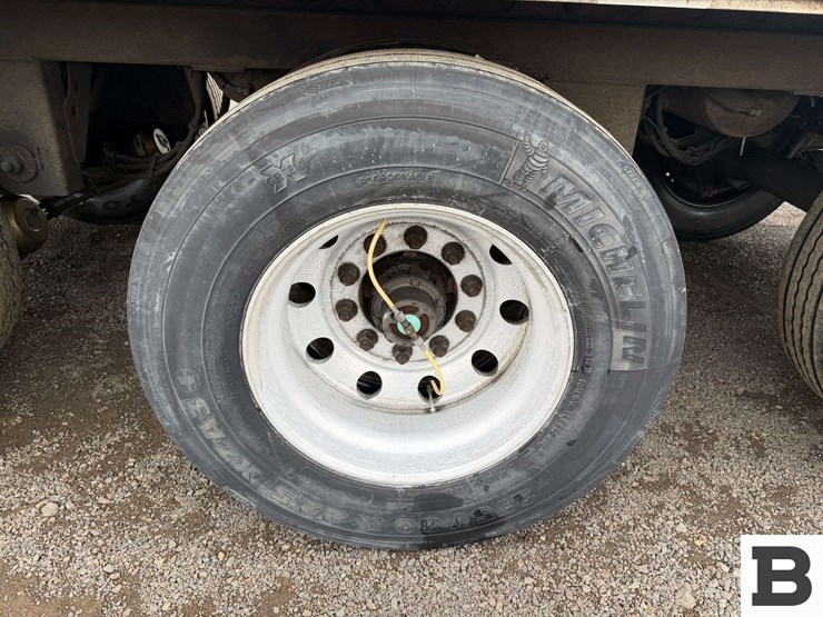 2014-utility-vs3ra-53'-van-trailer-image-31