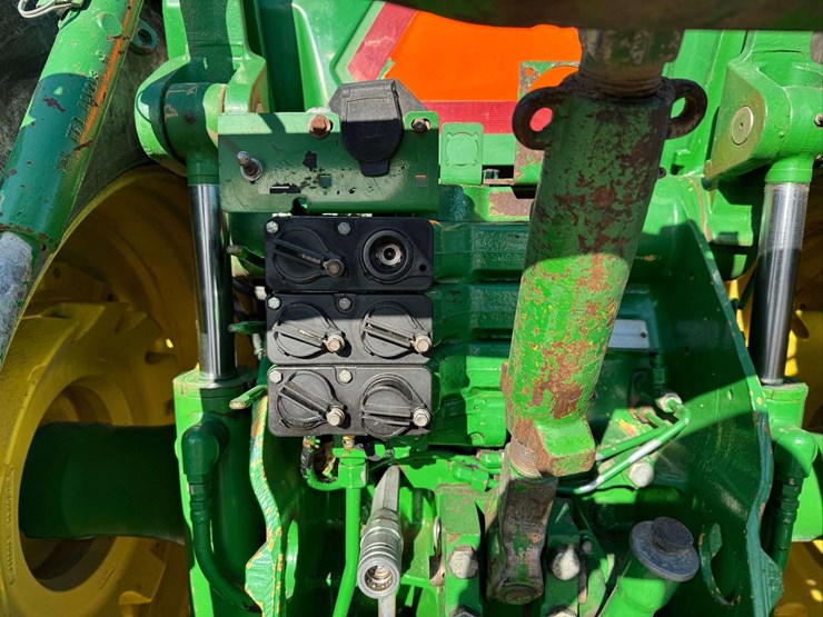 1998-john-deere-8100-image-23