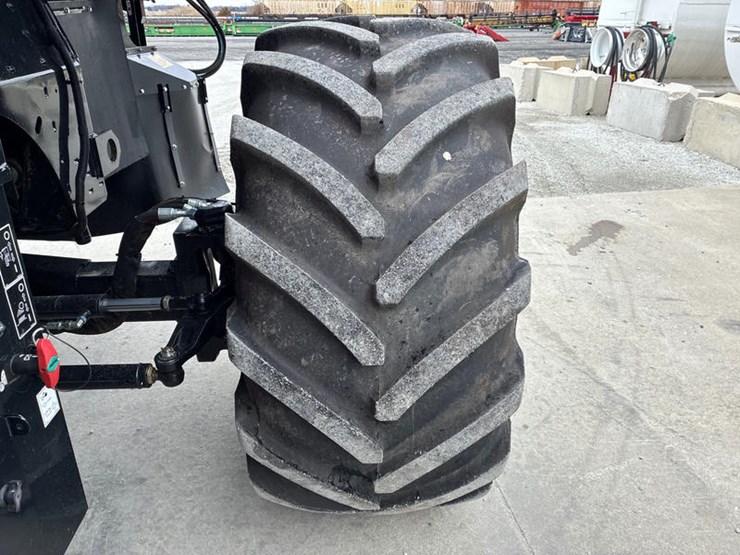 2024-case-ih-8250-image-38