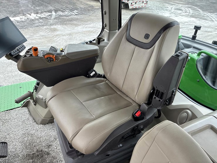 2025-john-deere-9r-590-image-80