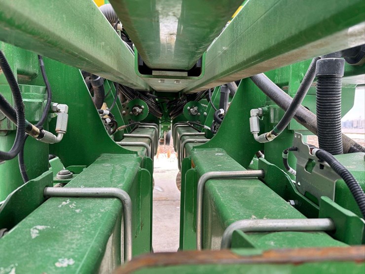 john-deere-1795-image-81