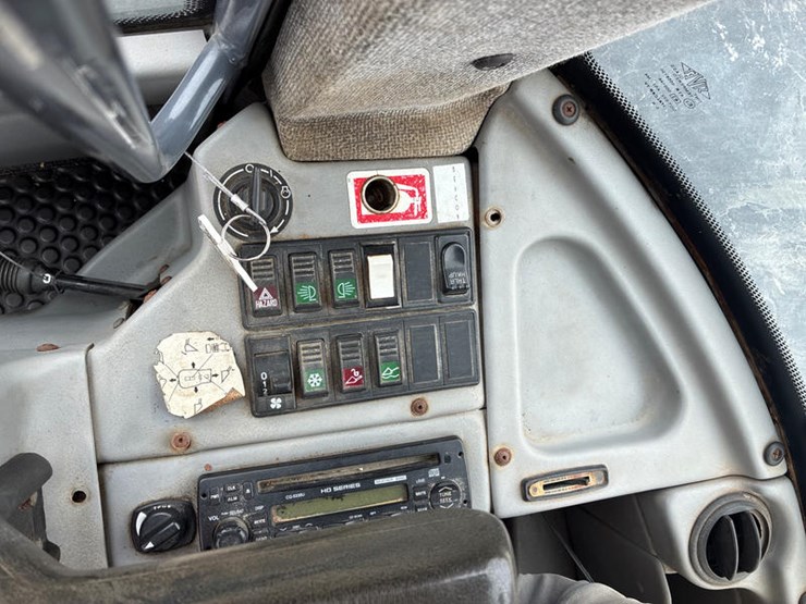 2005-ingersoll-rand-wl350-image-26