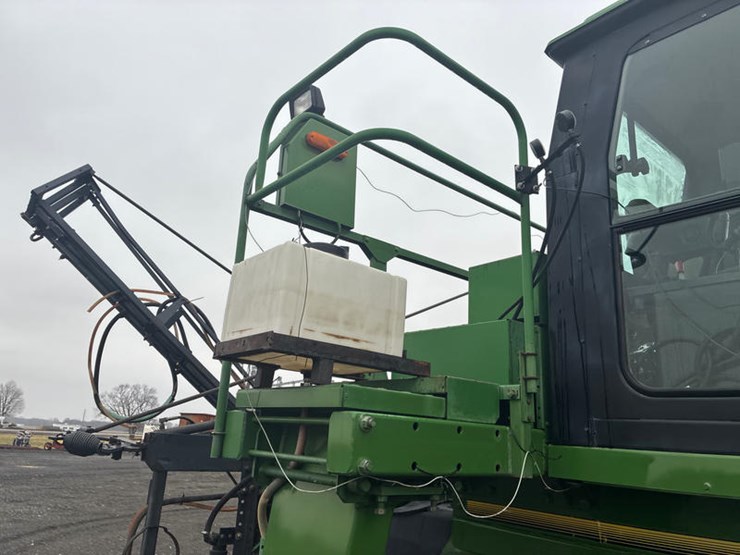 1993-john-deere-6500-image-16